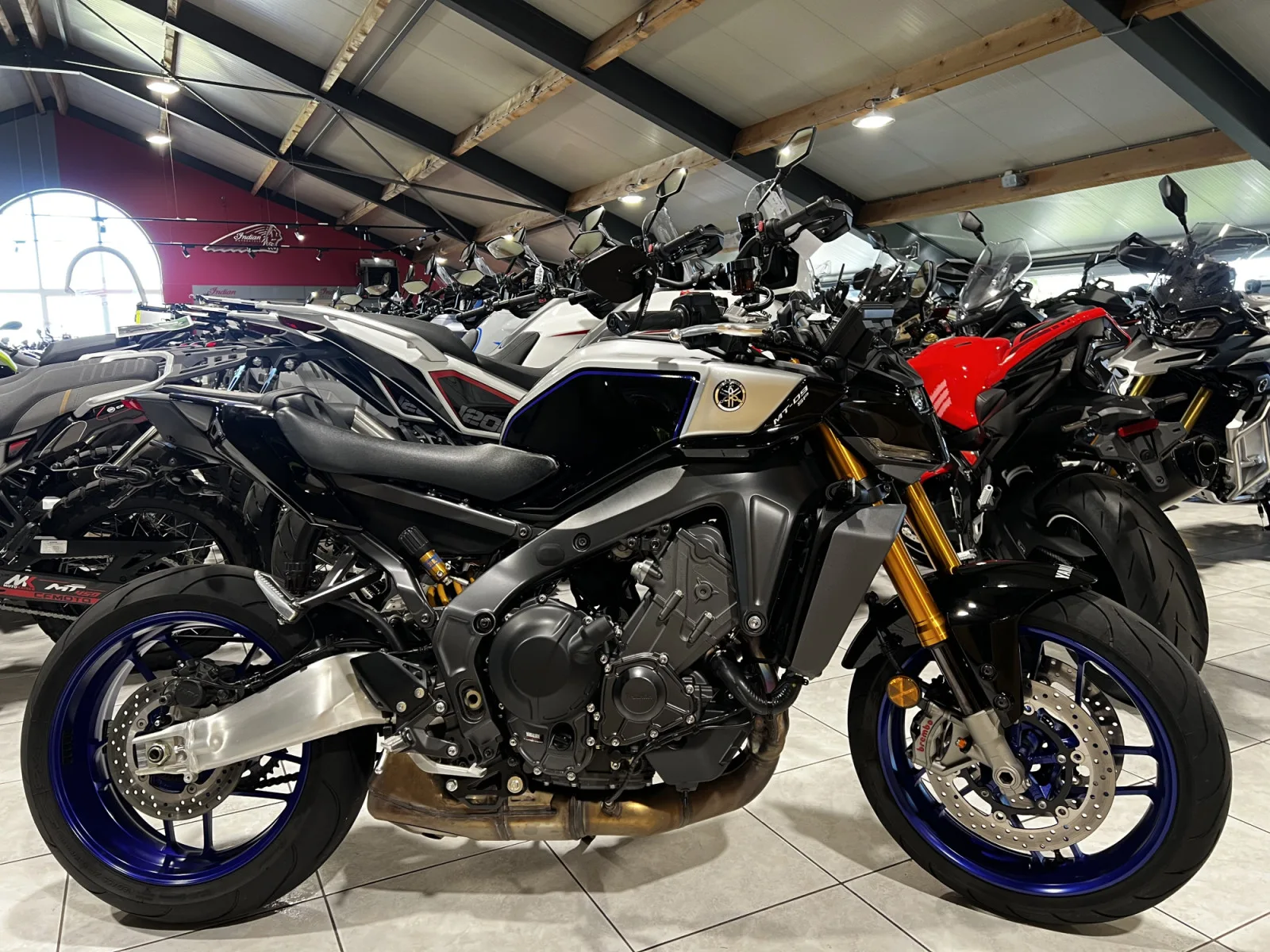Yamaha MT-09 SP - Photo 1