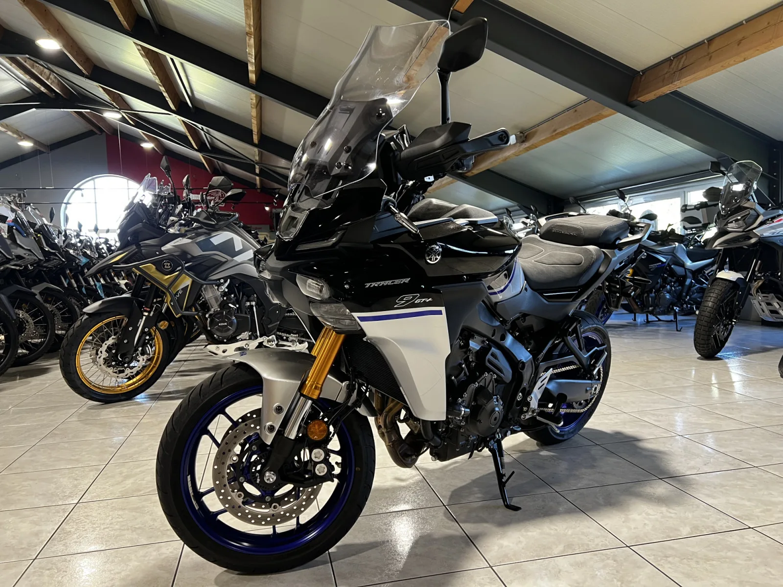 Yamaha Tracer 9 GT + Y-AMT - Photo 1