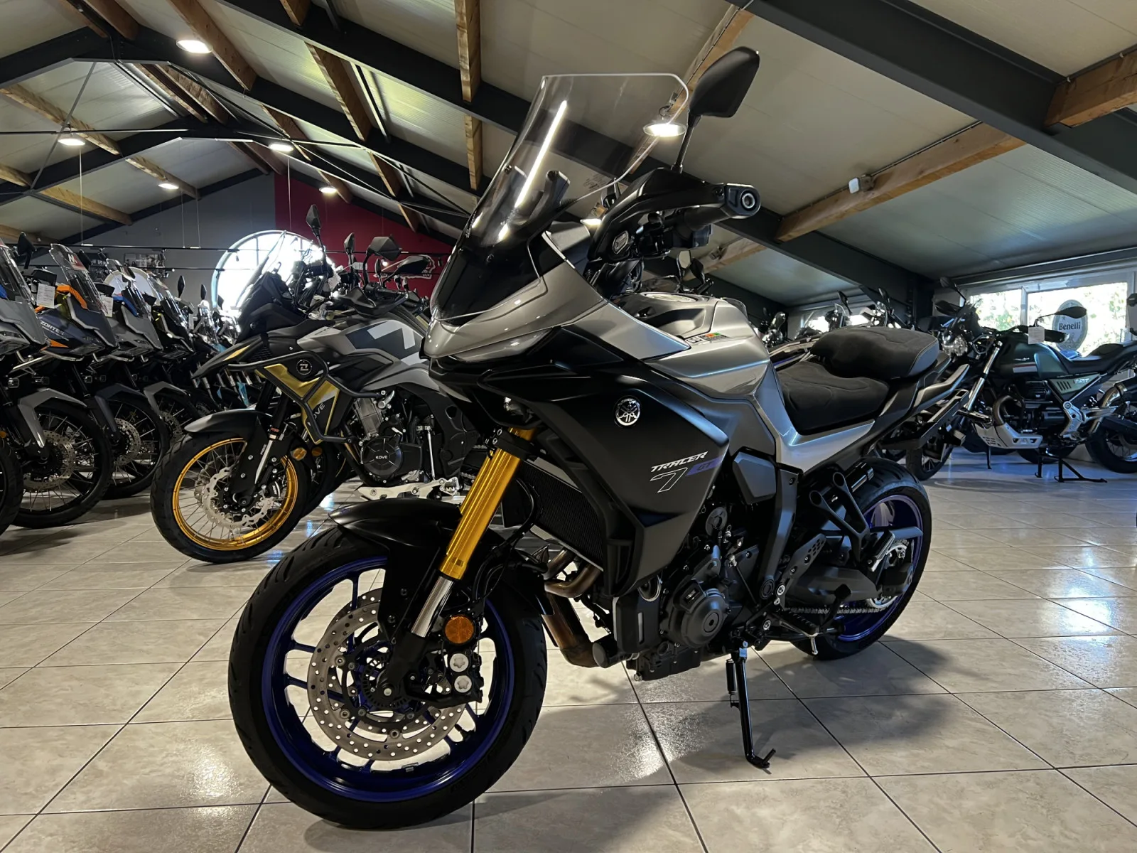 Yamaha Tracer 7 GT inclus valises - Photo 1