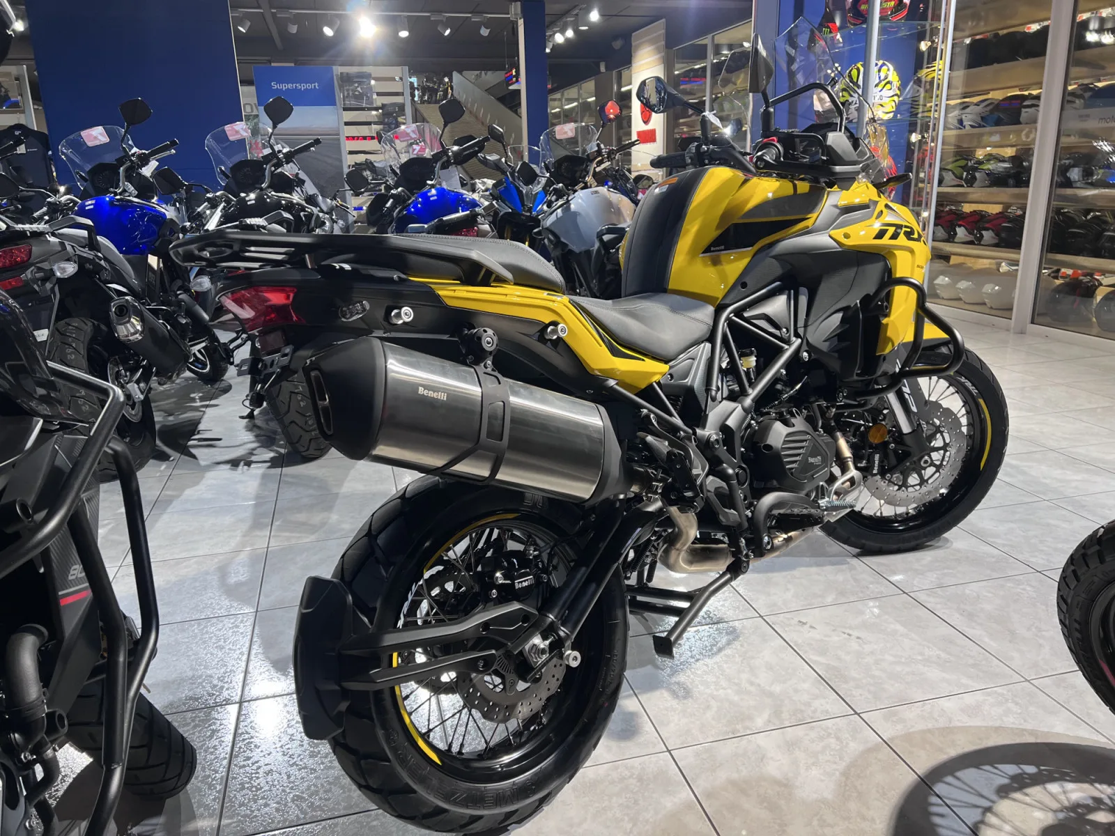 Benelli TRK 502 X - Photo 1