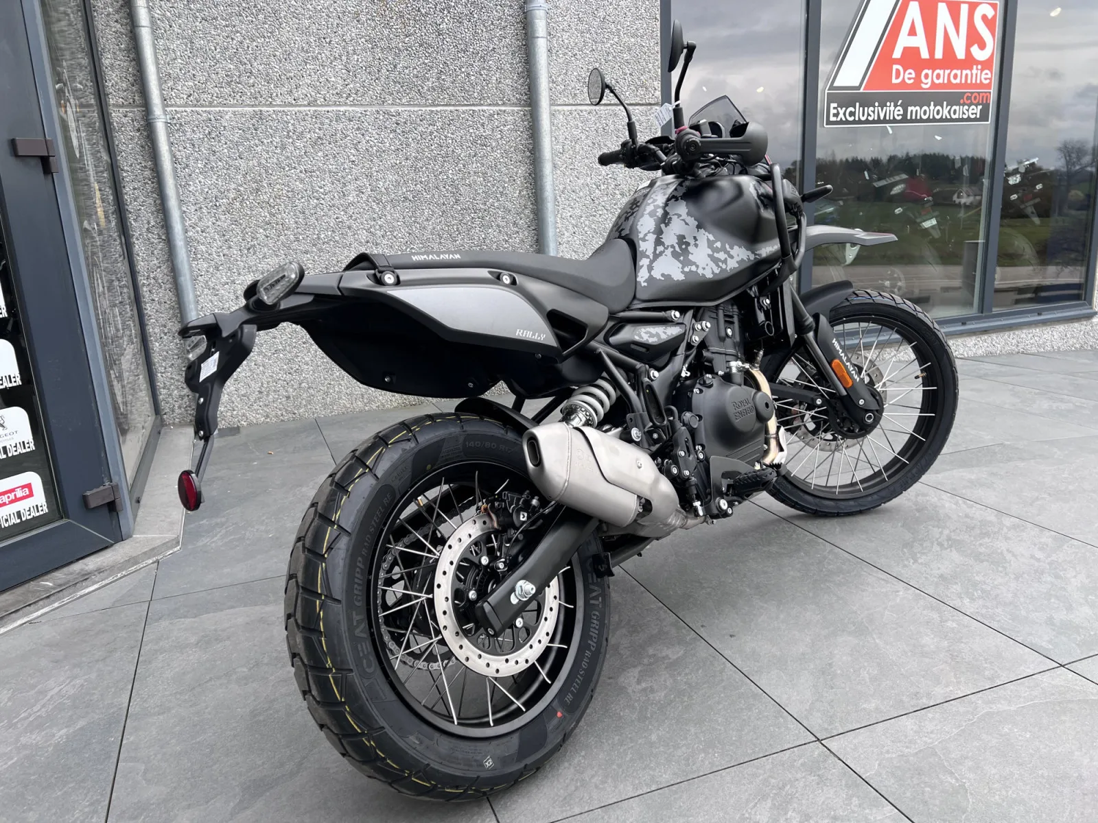 Royal Enfield Himalayan 450 Mana black - Photo 1