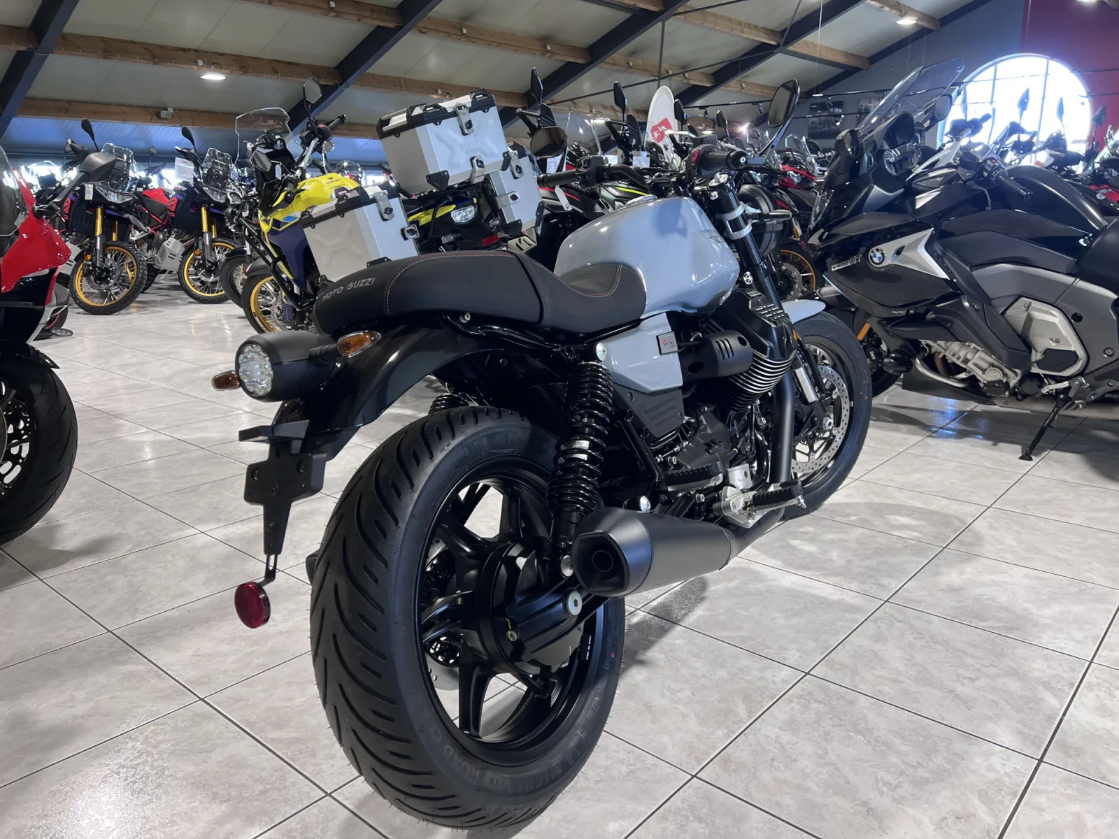 Moto Guzzi V 7 SPORT - Photo 1