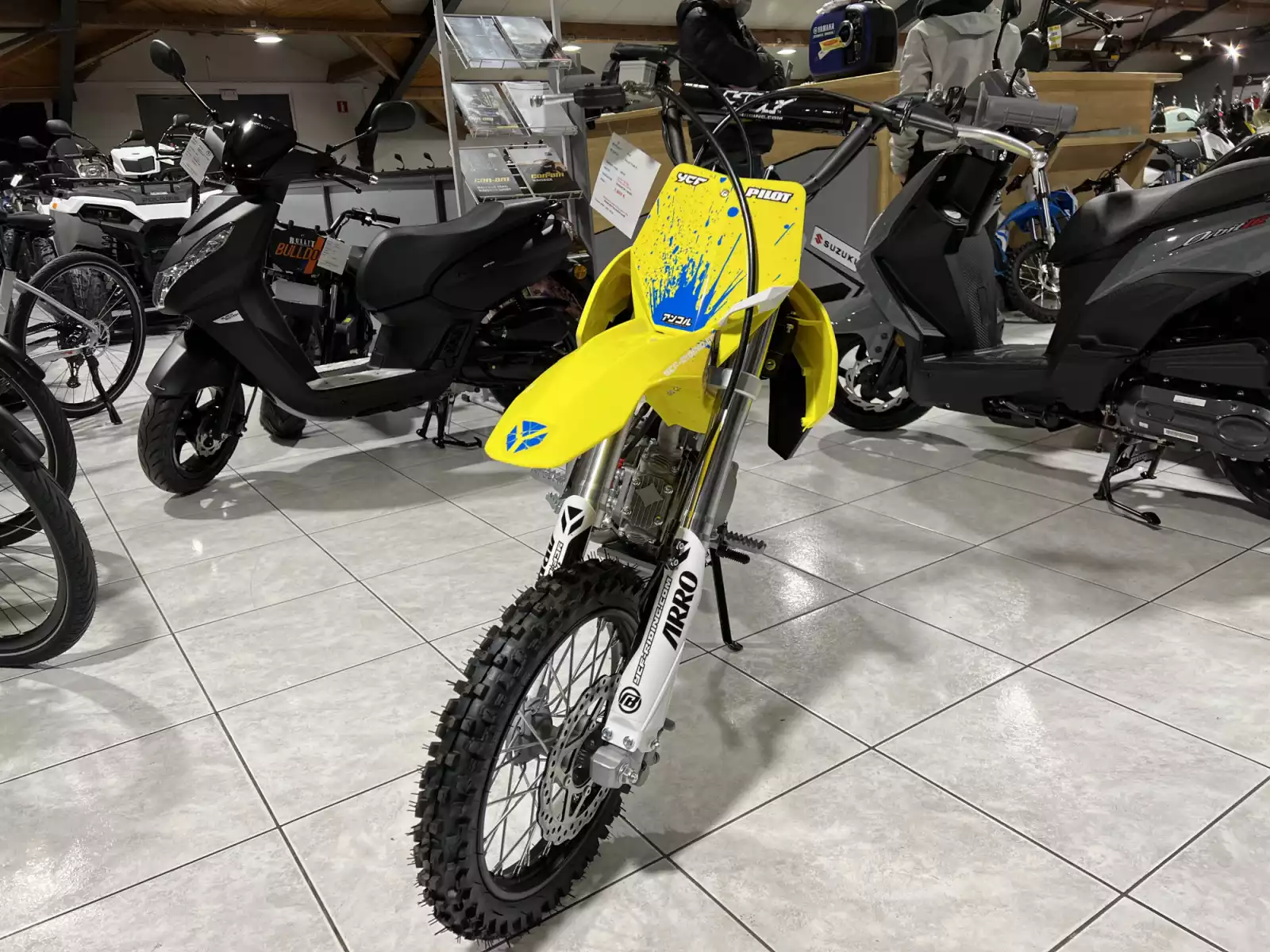YCF Pilot F150 S Démarreur électrique - Photo 1