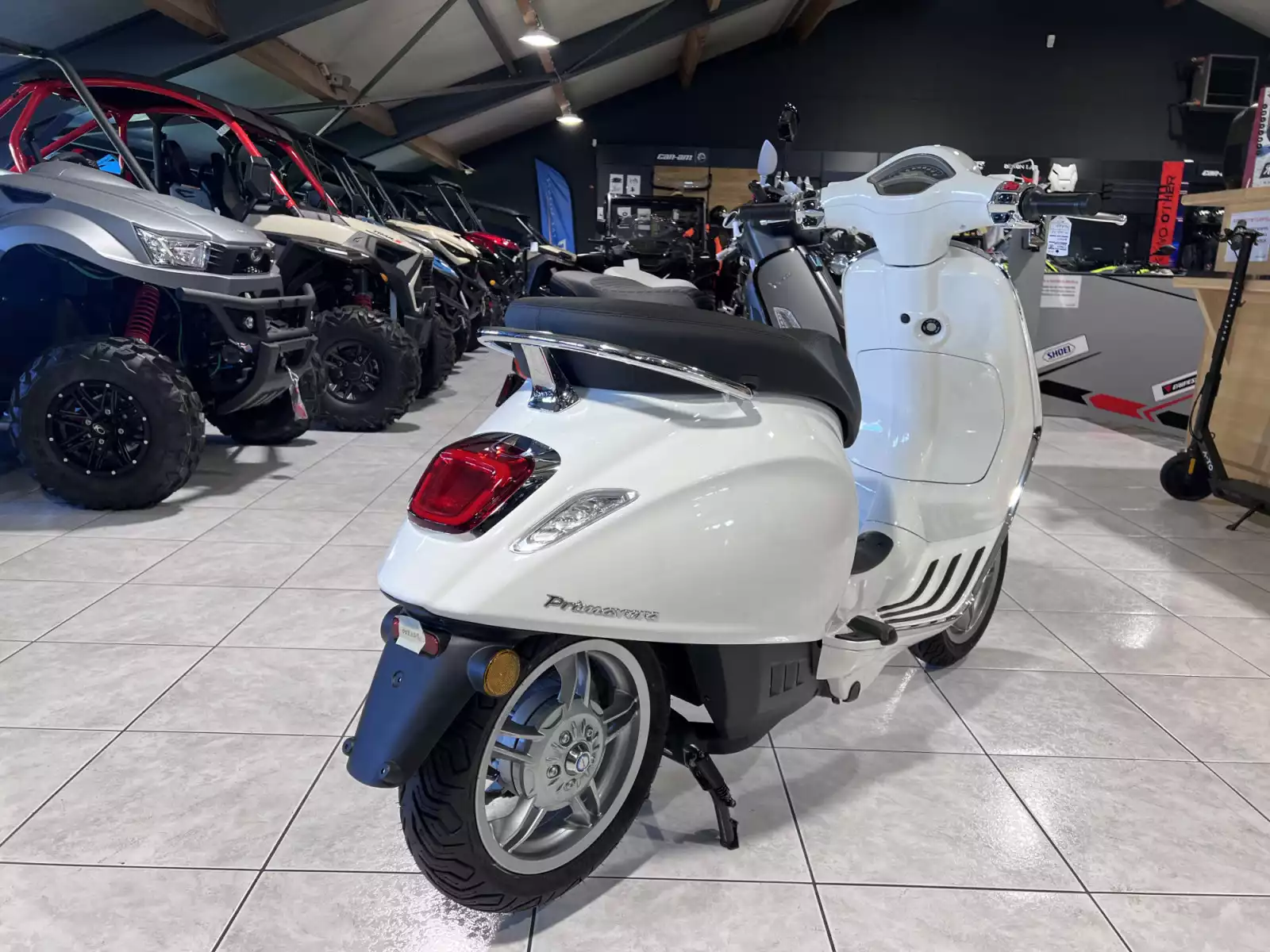 Vespa Elettrica 45 Km/h - Photo 1