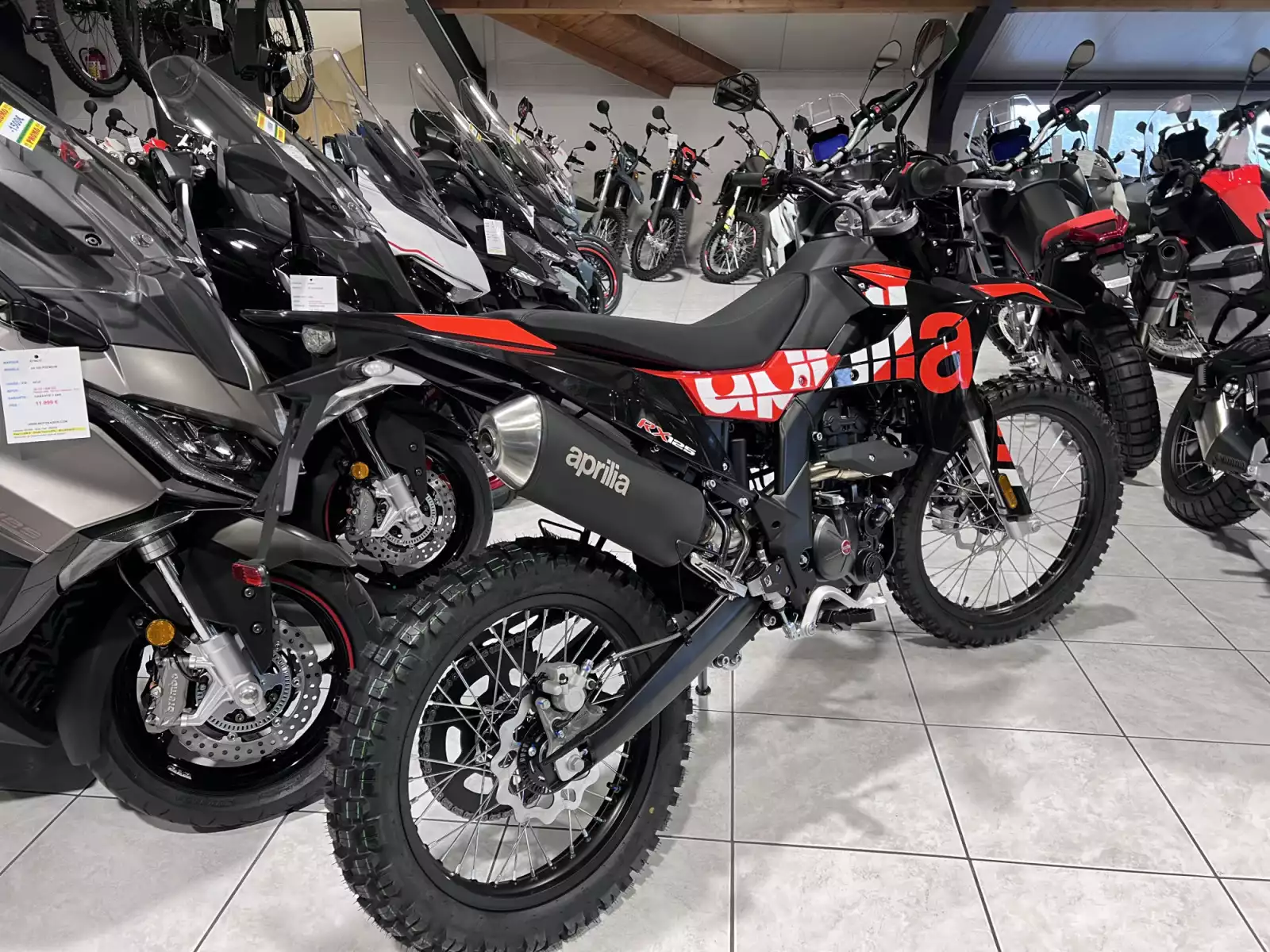 Aprilia RX 125 - Photo 1