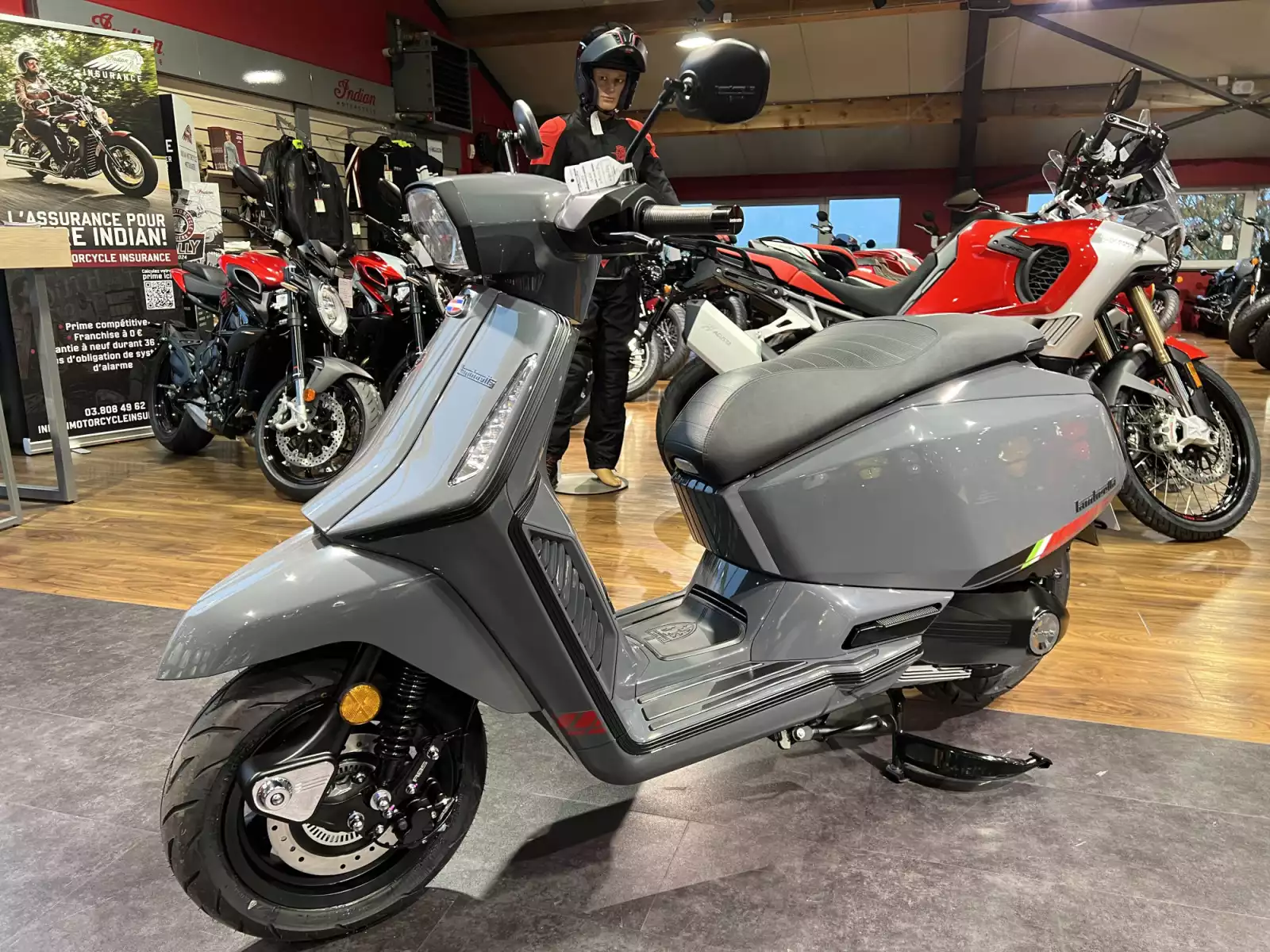 Lambretta X-125 - Photo 1