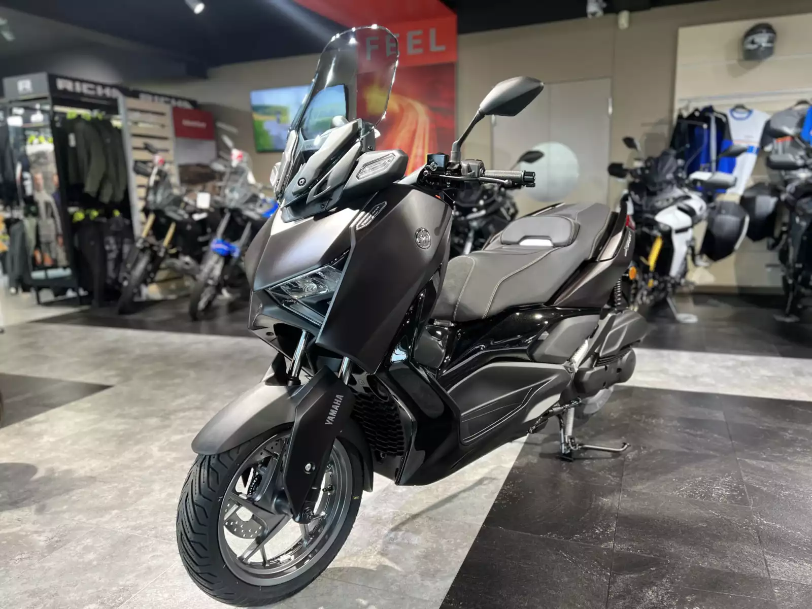 Yamaha X-Max 125 ABS TECHMAX - Photo 1