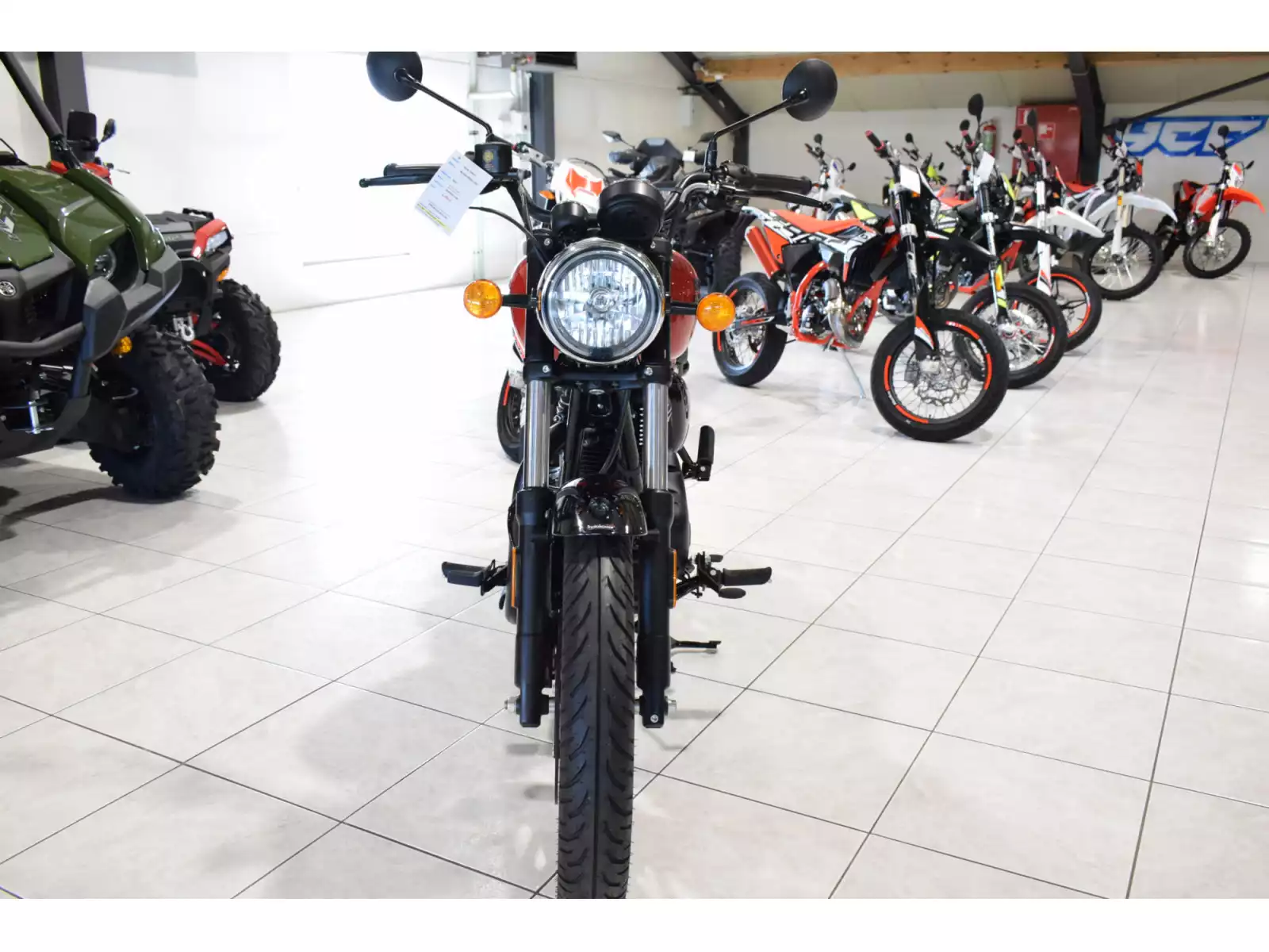 Royal Enfield Meteor 350 FIREBALL RED - Photo 1