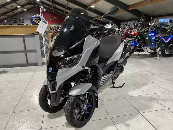 Piaggio MP3 310 SPORT - Photo 2