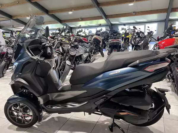 Piaggio MP3 530 - Photo 3
