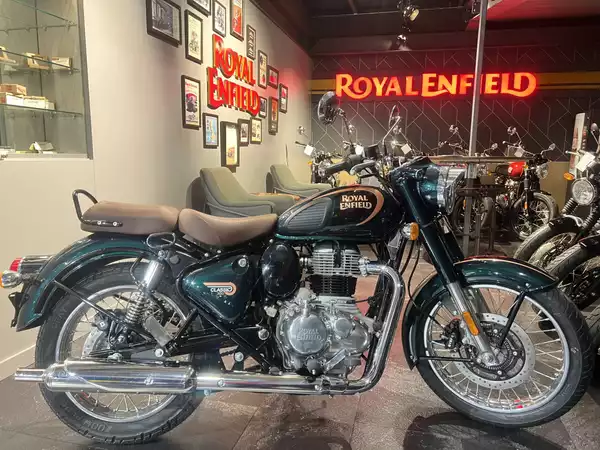 Royal Enfield Classic 350 VERT HALCYON - Photo 1