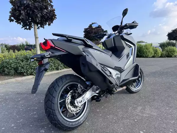 SYM ADX TG 400 - Photo 2