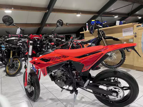 Beta RR Motard 125 - Photo 3