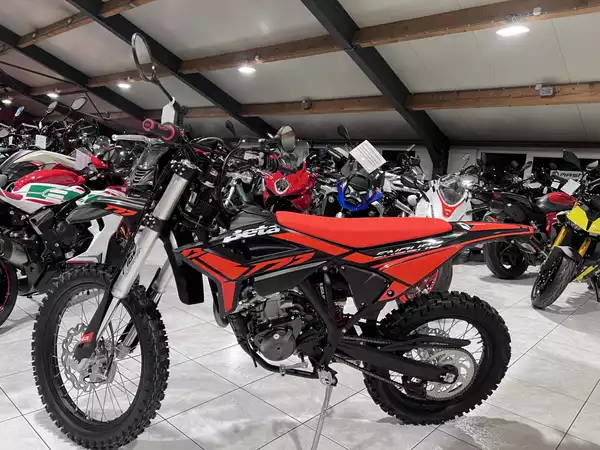 Beta RR 125 4T - Photo 3