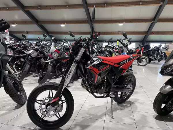 Beta RR Motard 125 - Photo 2