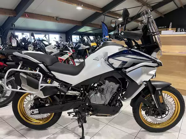 CF Moto 800 MT EXPLORER GT - Photo 1