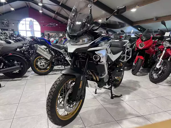 CF Moto 800 MT EXPLORER GT - Photo 2