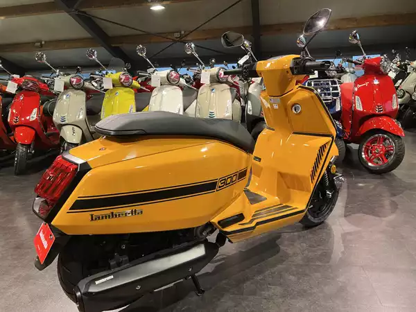 Lambretta X-300 SR - Photo 2