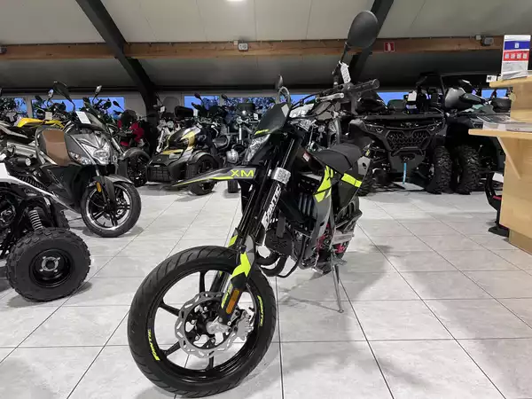 Fantic Motard 50 PERFORMANCE 2T - Photo 2