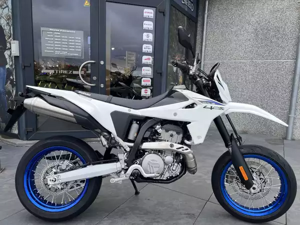 Suzuki DR-Z 400 Supermotard - Photo 1