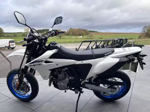 Suzuki DR-Z 400 Supermotard - Photo 3