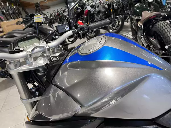 Voge 500R GRIS - Photo 3