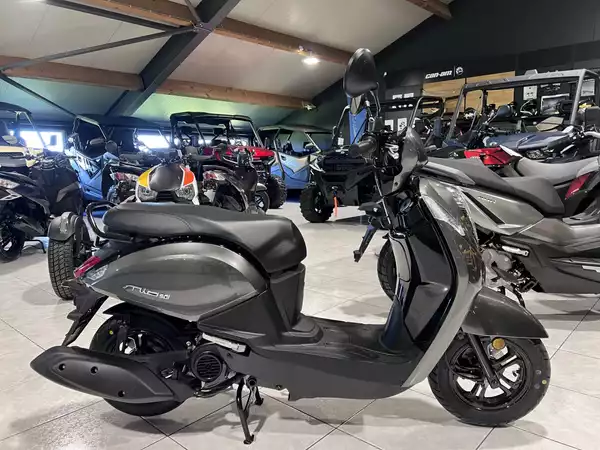 SYM Mio 50 Classe B 45 Km/h - Photo 1