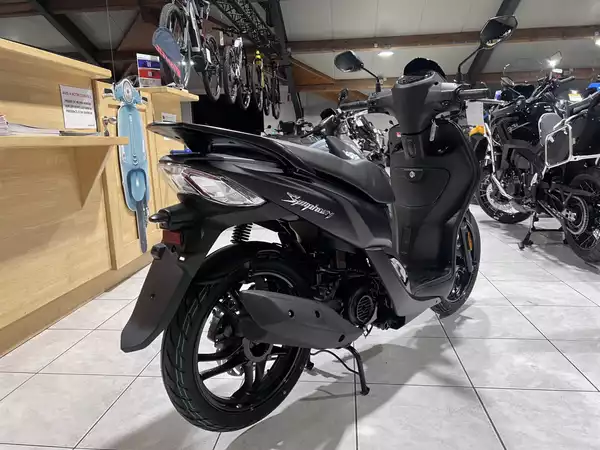 SYM Symphony 50 ST 4T B 45 KM/H - Photo 2