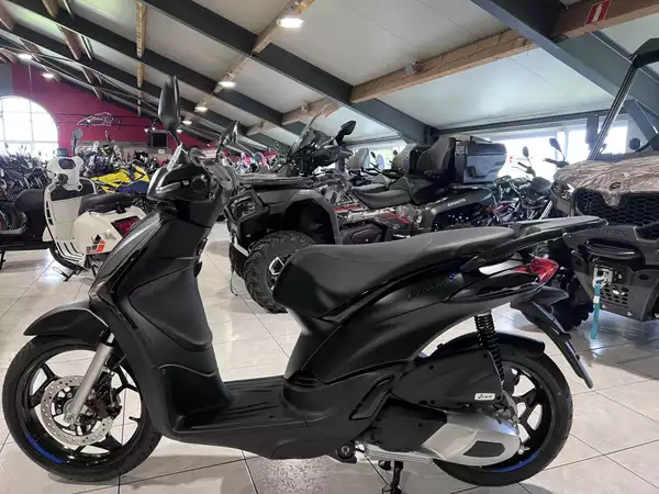 Piaggio Liberty 125 S ABS NOIR MATT - Photo 2