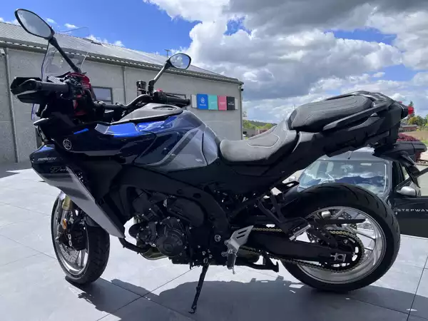 Yamaha Tracer 9 GT + Y-AMT - Photo 3