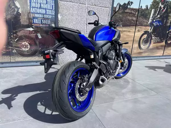 Yamaha MT-07 - Photo 2