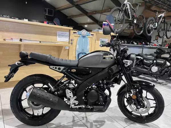Yamaha XSR 125 - Photo 1