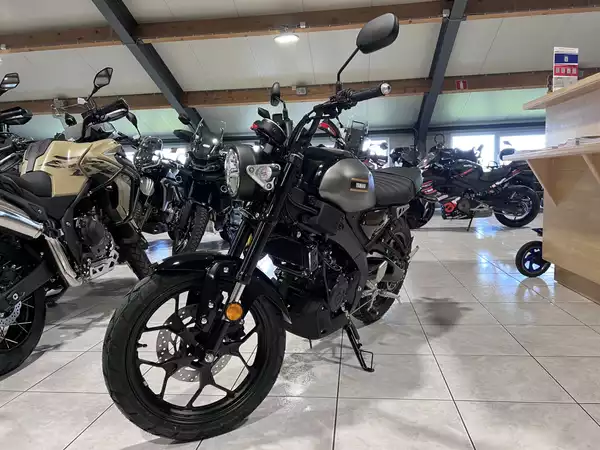 Yamaha XSR 125 - Photo 2