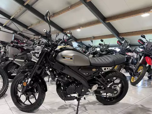 Yamaha XSR 125 - Photo 3