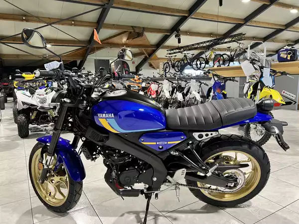 Yamaha XSR 125 - Photo 3