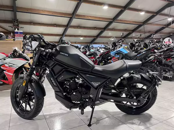 Zontes 125 C2 - Photo 3