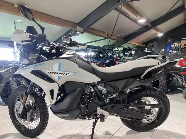 CF Moto 1000 MT-X - Photo 3