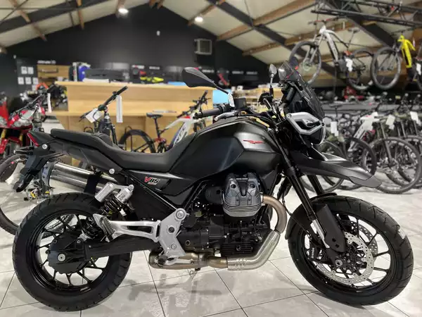 Moto Guzzi V 85 TT  Strada - Photo 1