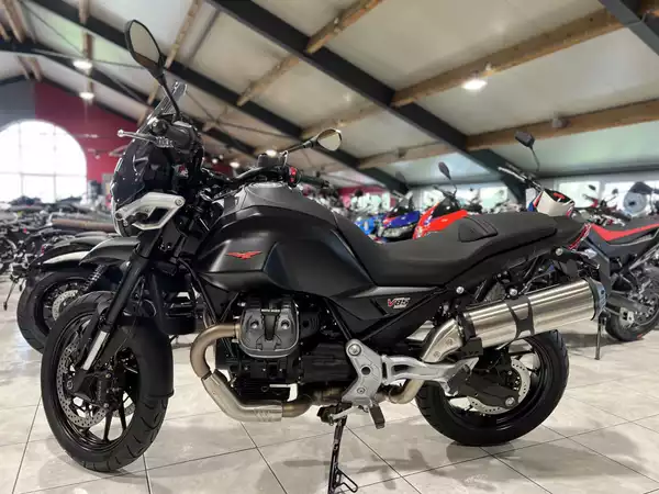 Moto Guzzi V 85 TT Strada - Photo 2