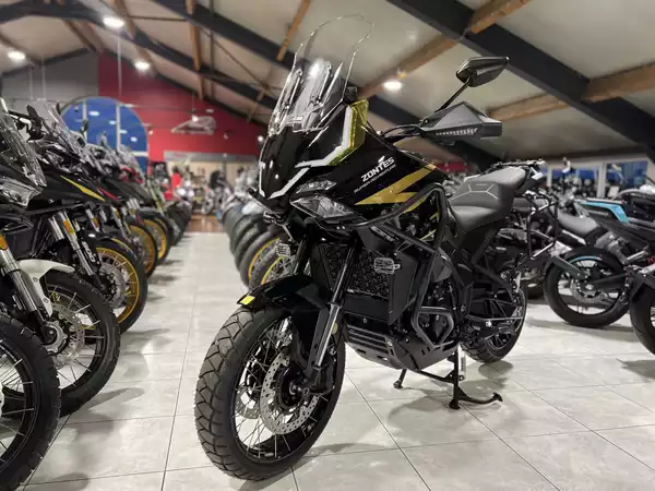 Zontes 703 F BLACK/GOLD 19 + Pack valises offert - Photo 2