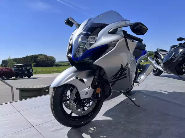 Suzuki Hayabusa 1300 - Photo 2