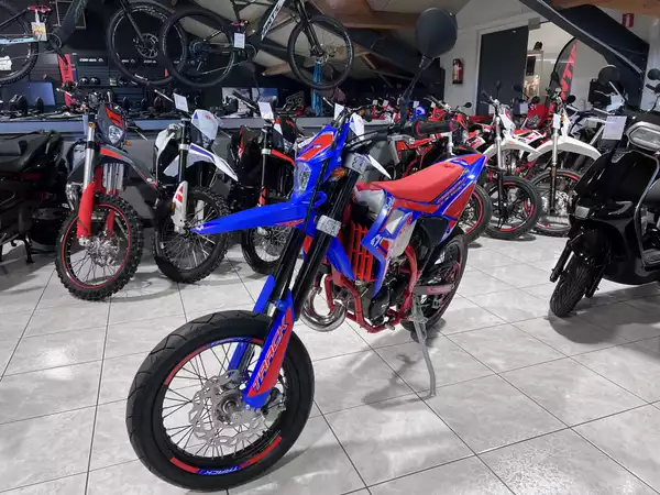 Beta RR Motard 50 TRACK - Photo 2