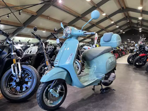 Vespa Primavera 125 80 TH - Photo 2