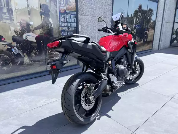 Yamaha Tracer 9 - Photo 2