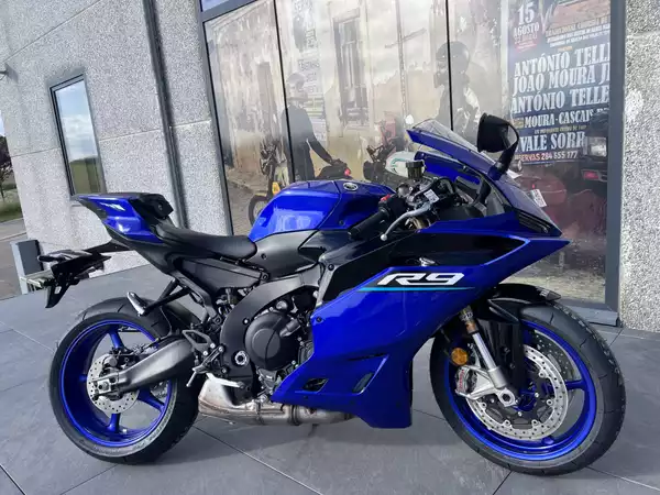 Yamaha R9 - Photo 1