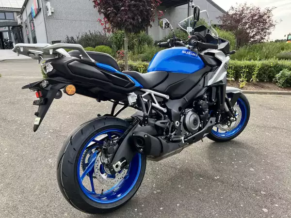 Suzuki GSX-S 1000GX - Photo 2