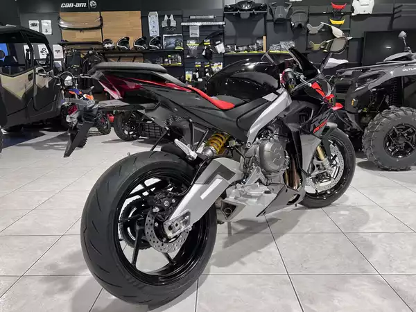 Aprilia RS 660 FACTORY aussi en 35 KW - Photo 2