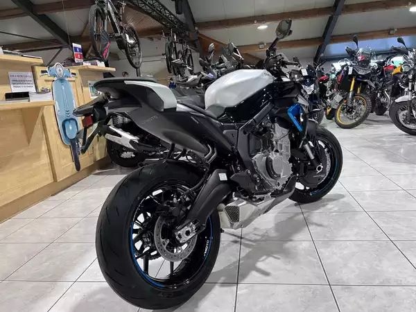 CF Moto 675 NK - Photo 2