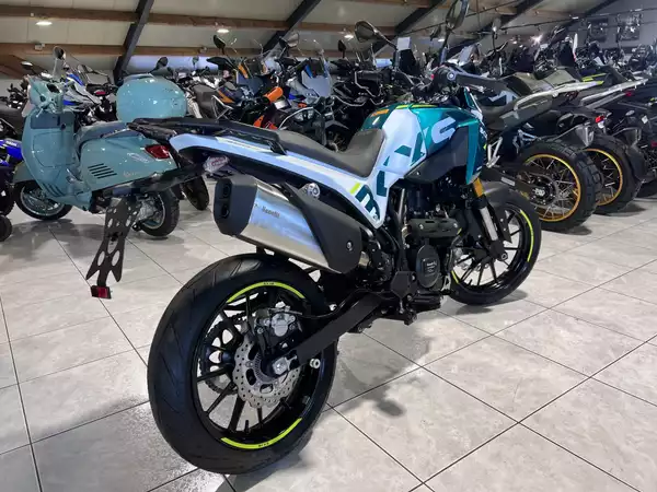 Benelli BKX 300 S - Photo 2