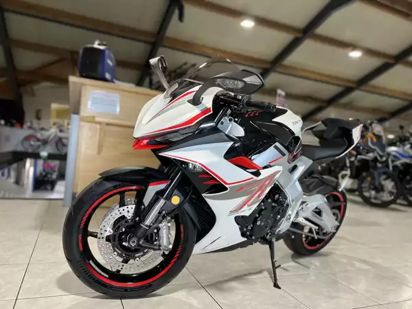 Zontes 703 RR BREMBO - Photo 2